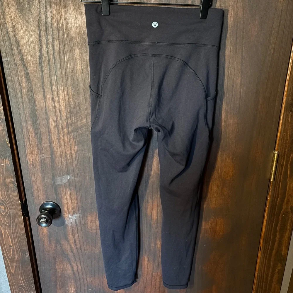 Lululemon Invigorate Tight 25" Pockets Black Leggings Size 6 - Picture 3 of 4
